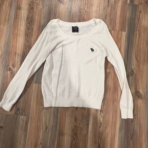 Abercrombie & Fitch knit sweater